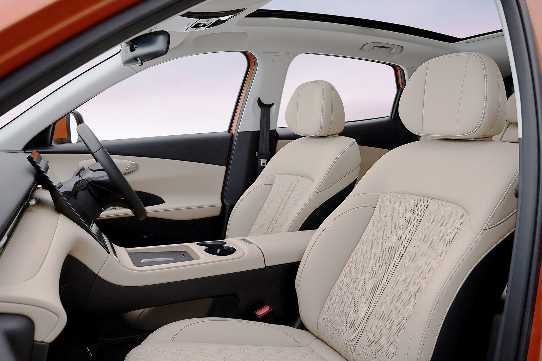 An interior designed to elevate every journey—bringing a sense of good vibes, with every detail thoughtfully crafted for comfort and enjoyment.